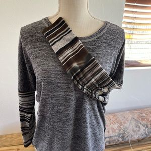 BKE long sleeve cuffed shirt.